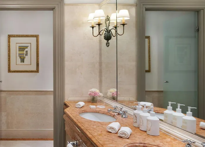 Excelsior, A Luxury Collection , FlorenceAlbergo