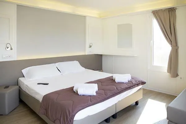 Camping In TownAlbergo